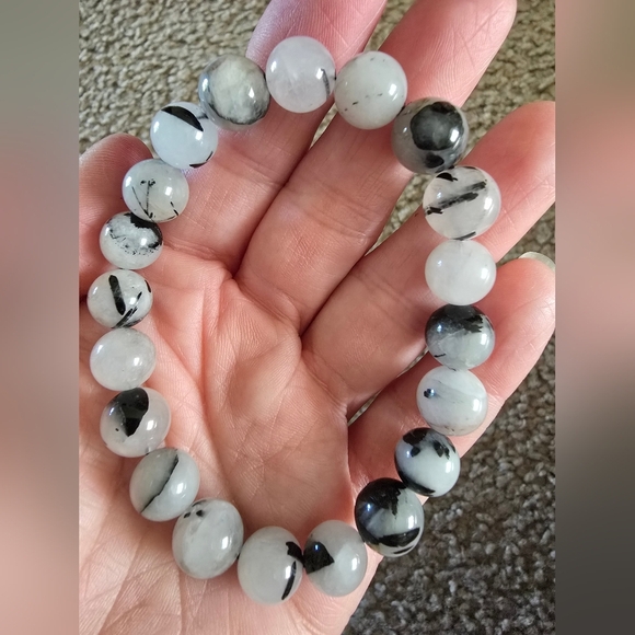 🐰 SALE🐰 10m Black And White Rutile Bracelet - Picture 2 of 15